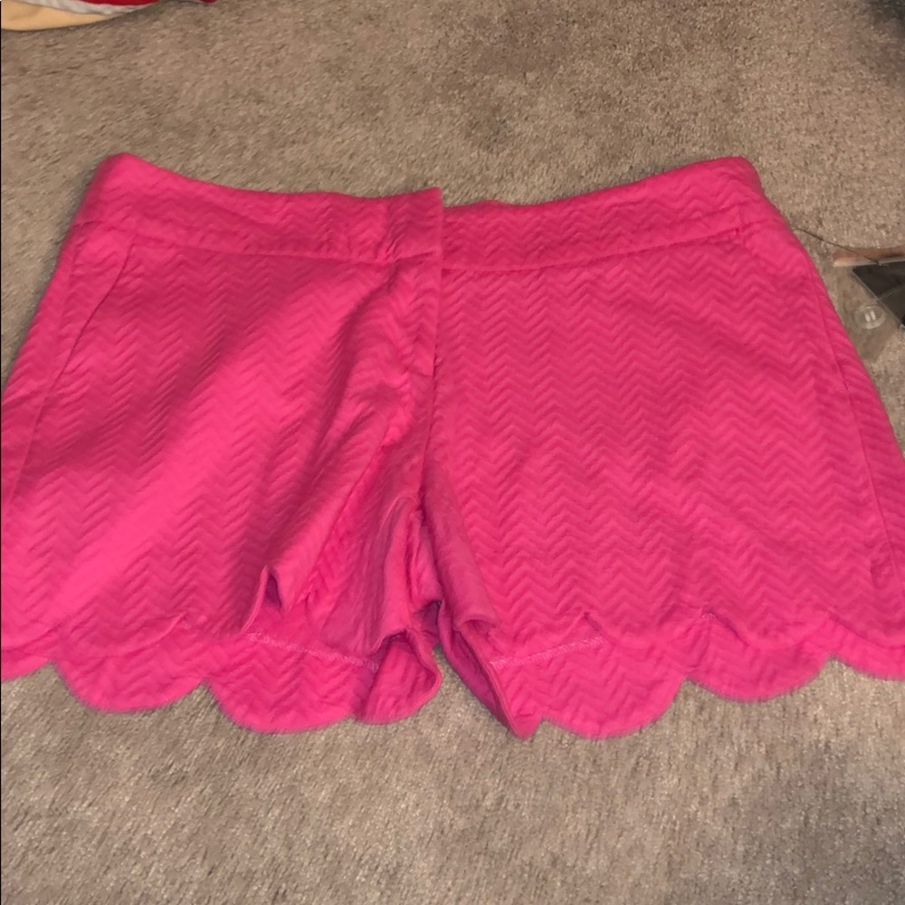 pink shorts scalloped